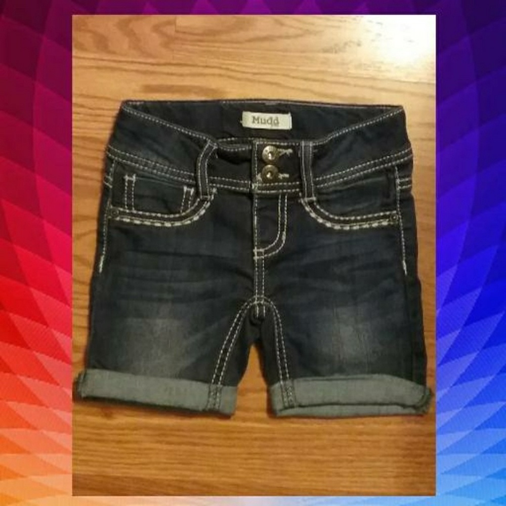 Awesome Short Jean